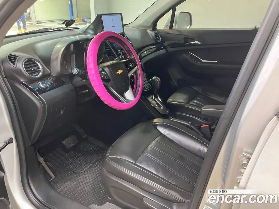 Chevrolet Orlando 2011 2.0 автомат (гидро), фото 10