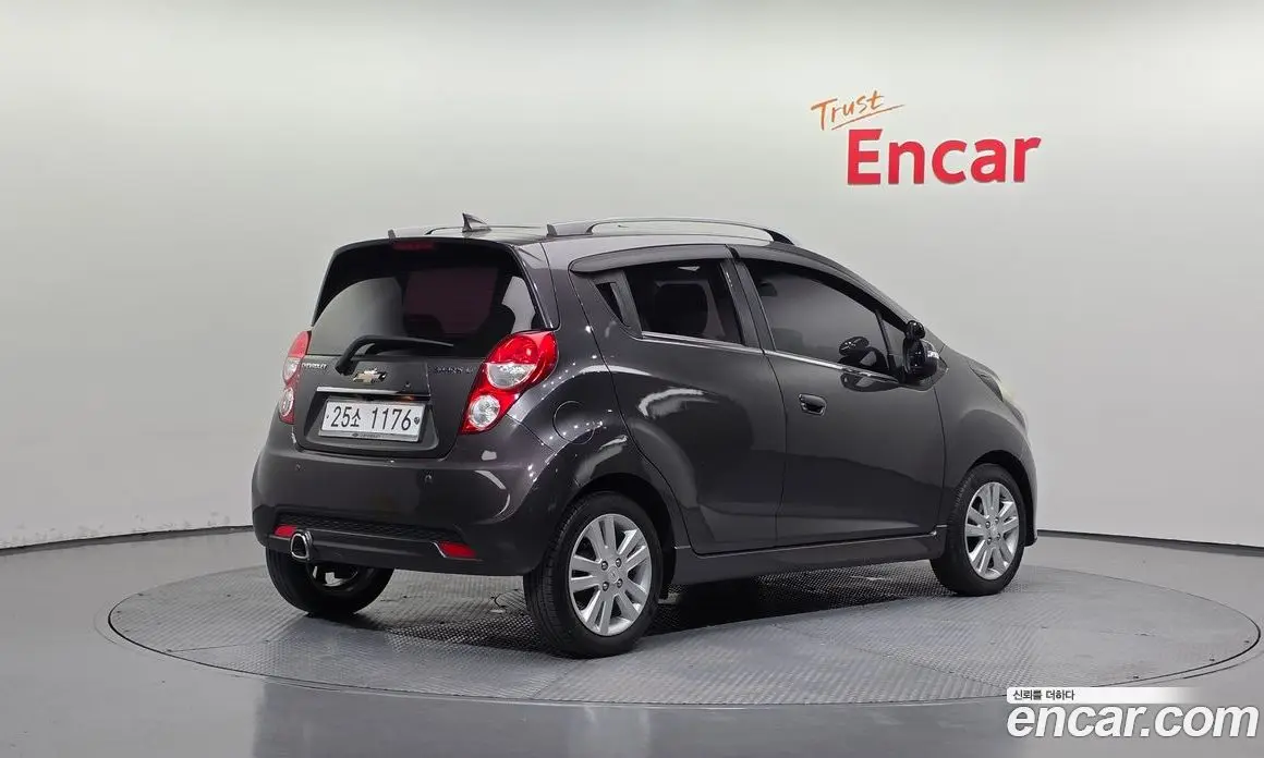 Chevrolet Spark 2013 1.0 автомат (гидро), фото 2 Chevrolet Spark 2013 1.0 автомат (гидро), фото 2