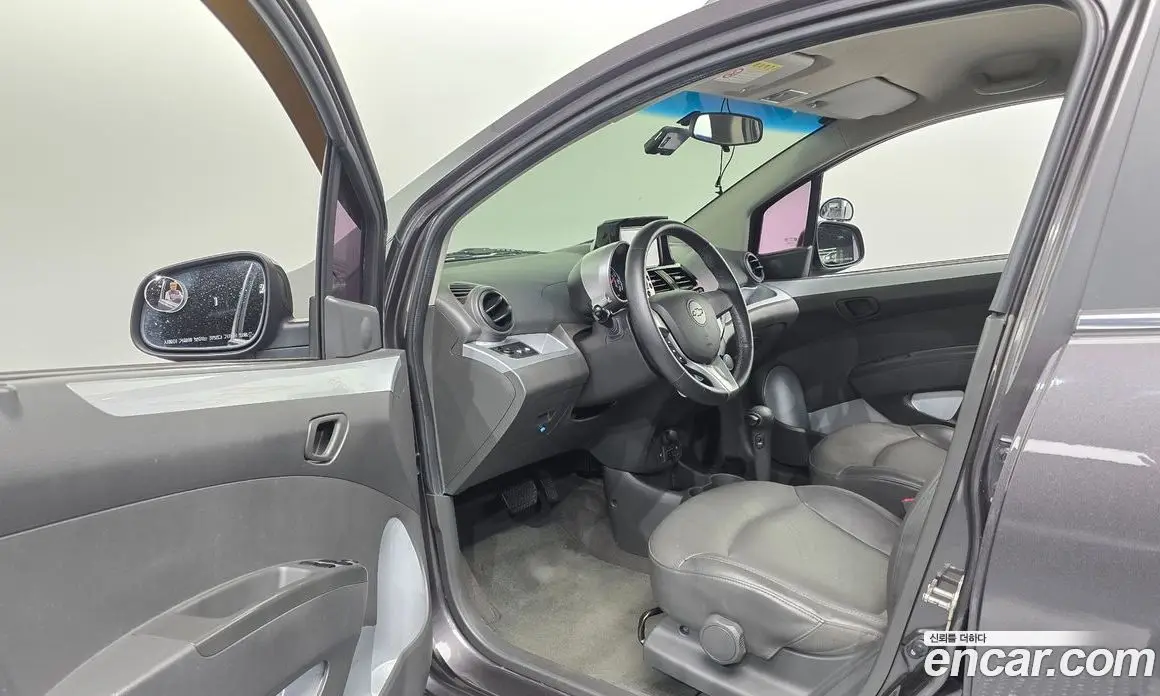 Chevrolet Spark 2013 1.0 автомат (гидро), фото 11 Chevrolet Spark 2013 1.0 автомат (гидро), фото 11