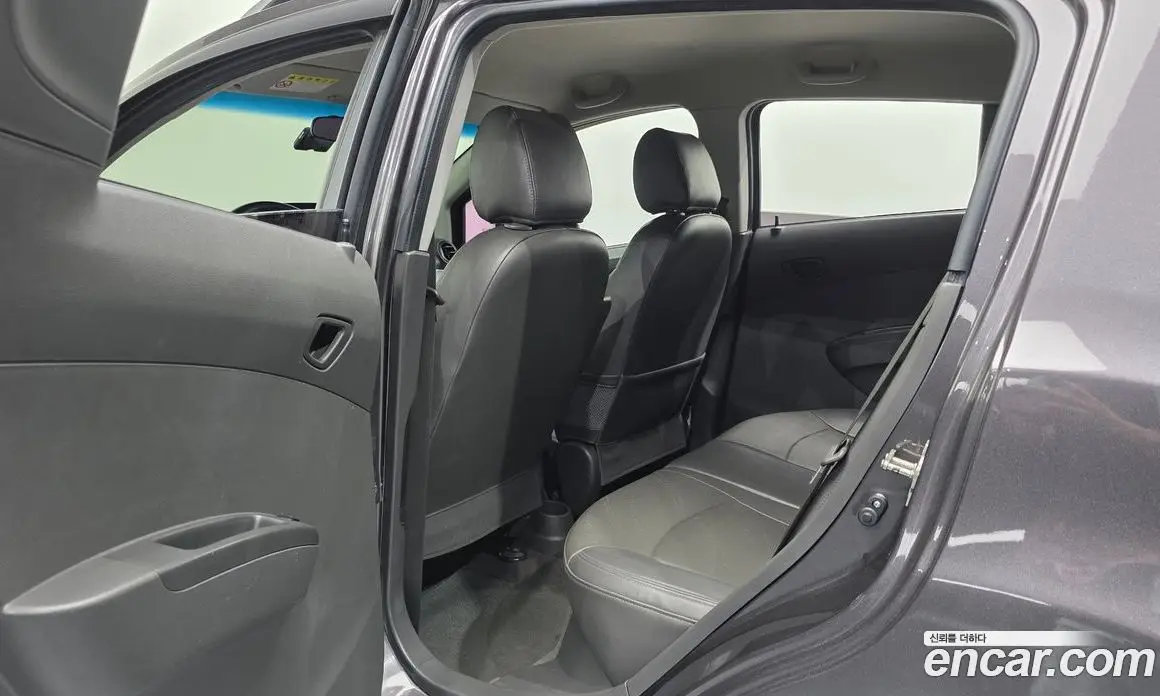 Chevrolet Spark 2013 1.0 автомат (гидро), фото 18 Chevrolet Spark 2013 1.0 автомат (гидро), фото 18