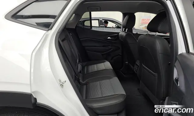 Chevrolet Trax 2023 1.2 автомат (гидро), миниатюра 12
