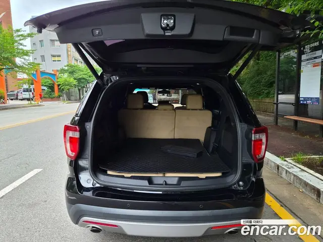 Ford Explorer 2016 2.3 автомат (гидро), миниатюра 7