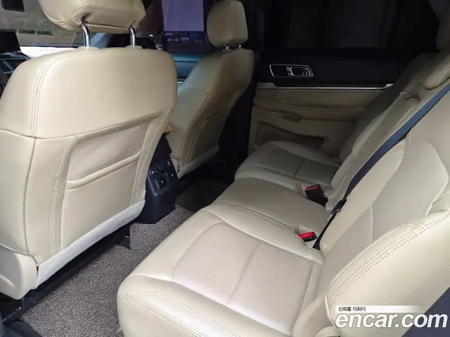 Ford Explorer 2016 2.3 автомат (гидро), миниатюра 10