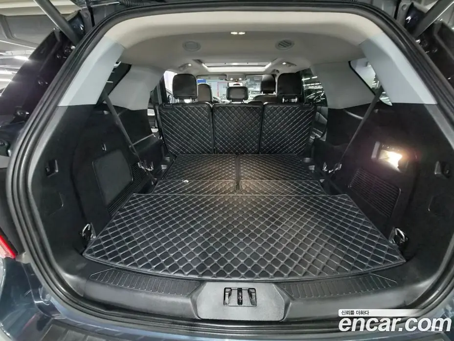 Ford Explorer 2023 2.3 автомат (гидро), фото 18 Ford Explorer 2023 2.3 автомат (гидро), фото 18