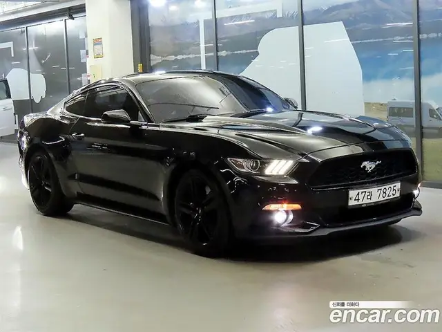Ford Mustang, 2015, 143 164 км