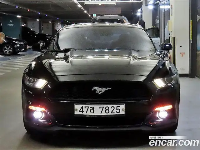 Ford Mustang 2015 2.3 автомат (гидро), миниатюра 3 Ford Mustang 2015 2.3 автомат (гидро), миниатюра 3