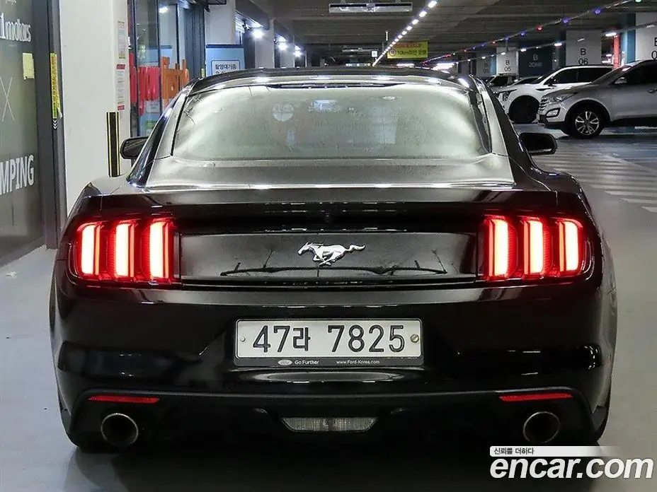 Ford Mustang 2015 2.3 автомат (гидро), фото 4 Ford Mustang 2015 2.3 автомат (гидро), фото 4