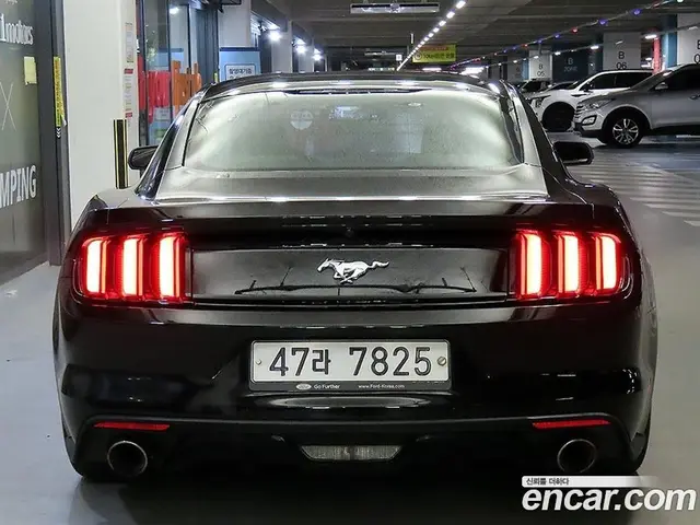 Ford Mustang 2015 2.3 автомат (гидро), миниатюра 4 Ford Mustang 2015 2.3 автомат (гидро), миниатюра 4