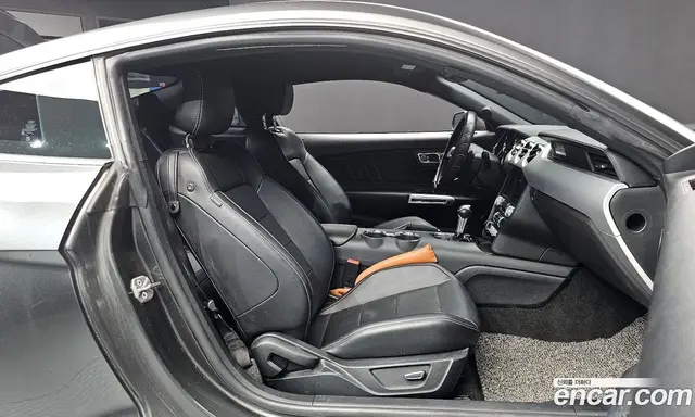 Ford Mustang 2016 5.0 автомат (гидро), миниатюра 12