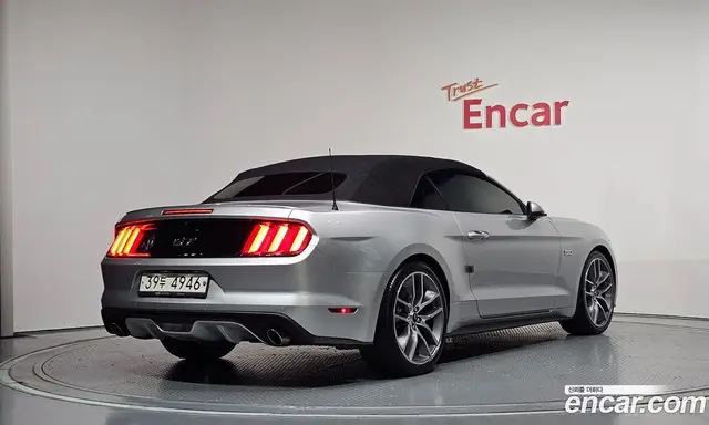 Ford Mustang 2017 5.0 автомат (гидро), миниатюра 2
