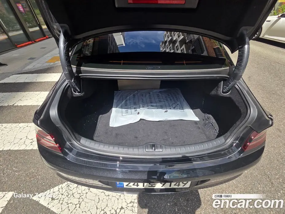 Genesis G80 2023 2.5 автомат (гидро), фото 4 Genesis G80 2023 2.5 автомат (гидро), фото 4