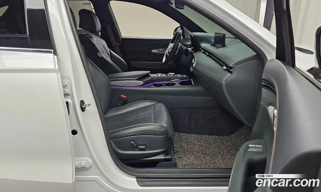 Genesis GV70 2021 2.2 автомат (гидро), миниатюра 11