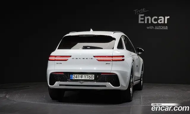Genesis GV70 2021 2.2 автомат (гидро), миниатюра 4
