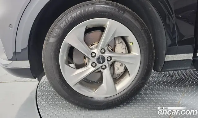 Genesis GV70 2024 2.5 автомат (гидро), миниатюра 5