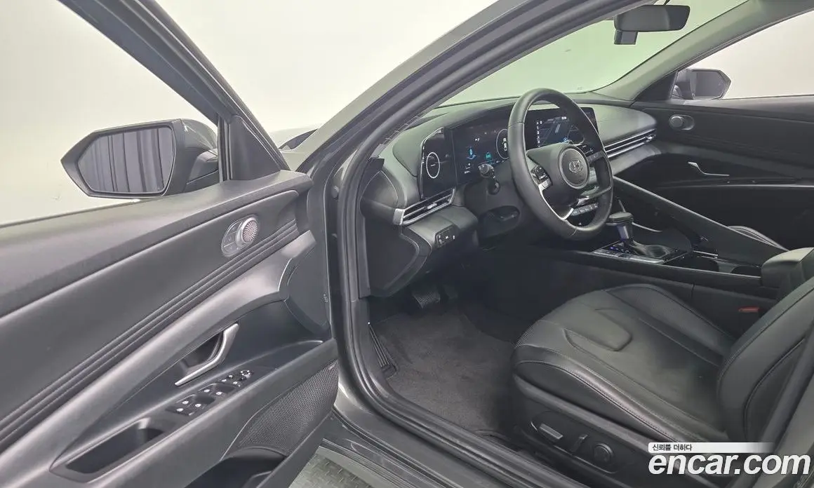 Hyundai Avante 2021 1.6 автомат (гидро), фото 12 Hyundai Avante 2021 1.6 автомат (гидро), фото 12