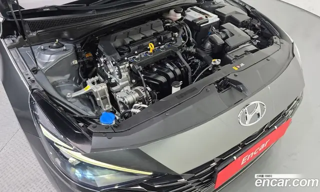 Hyundai Avante 2021 1.6 автомат (гидро), миниатюра 6 Hyundai Avante 2021 1.6 автомат (гидро), миниатюра 6
