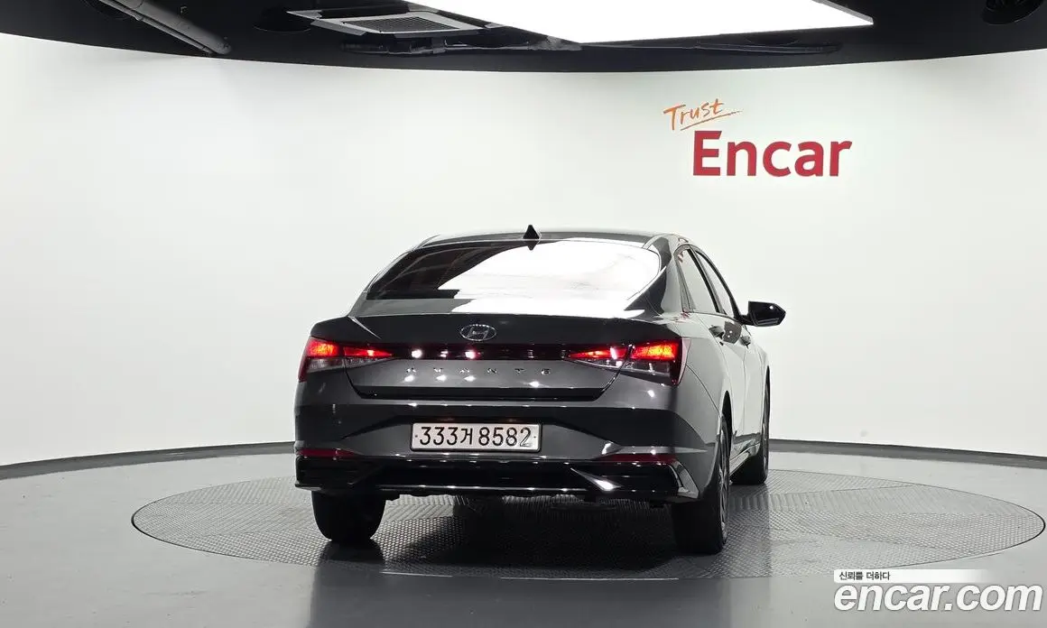 Hyundai Avante 2022 1.6 автомат (гидро), фото 4 Hyundai Avante 2022 1.6 автомат (гидро), фото 4