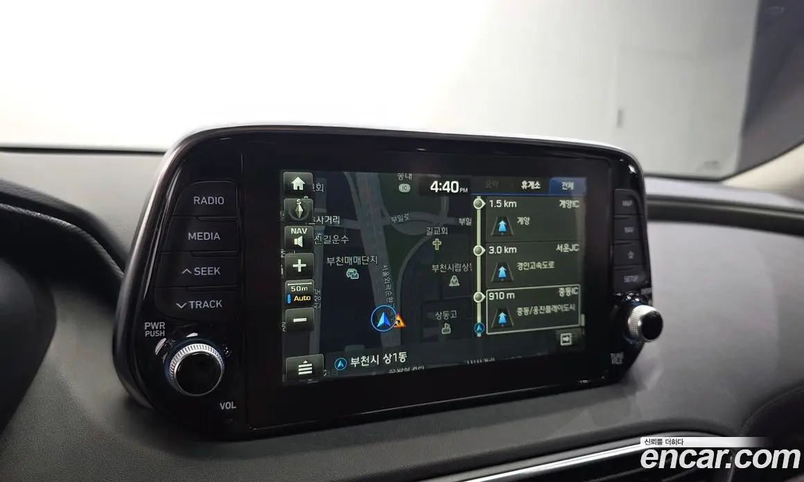 Hyundai Santa Fe 2018 2.0 автомат (гидро), фото 15 Hyundai Santa Fe 2018 2.0 автомат (гидро), фото 15