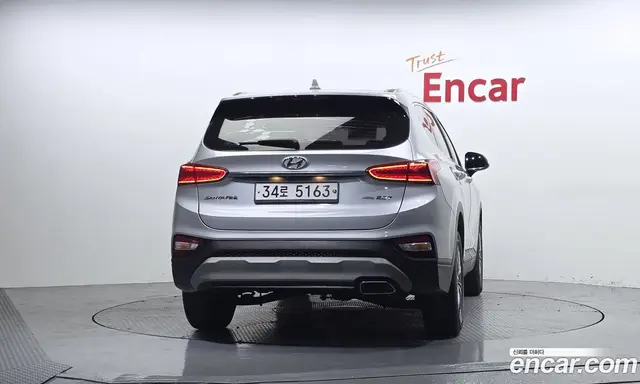 Hyundai Santa Fe 2018 2.0 автомат (гидро), миниатюра 4 Hyundai Santa Fe 2018 2.0 автомат (гидро), миниатюра 4
