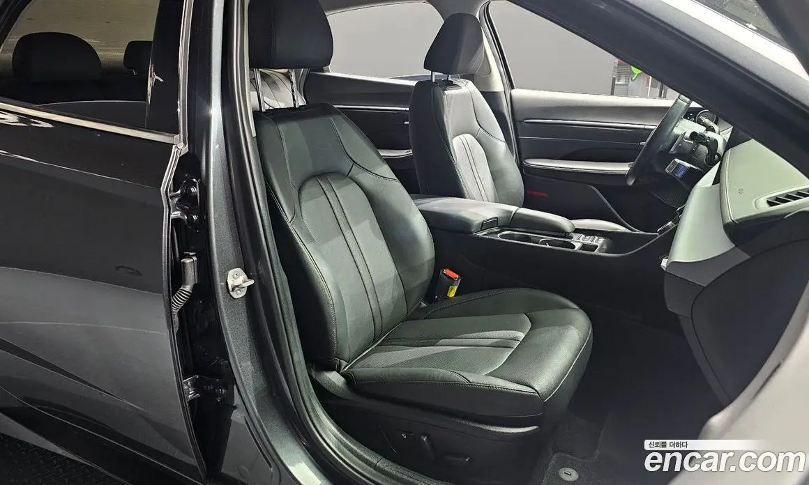 Hyundai Sonata 2024 2.0 автомат (гидро), фото 12 Hyundai Sonata 2024 2.0 автомат (гидро), фото 12