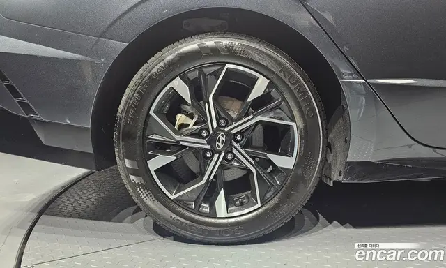 Hyundai Sonata 2024 2.0 автомат (гидро), миниатюра 5 Hyundai Sonata 2024 2.0 автомат (гидро), миниатюра 5