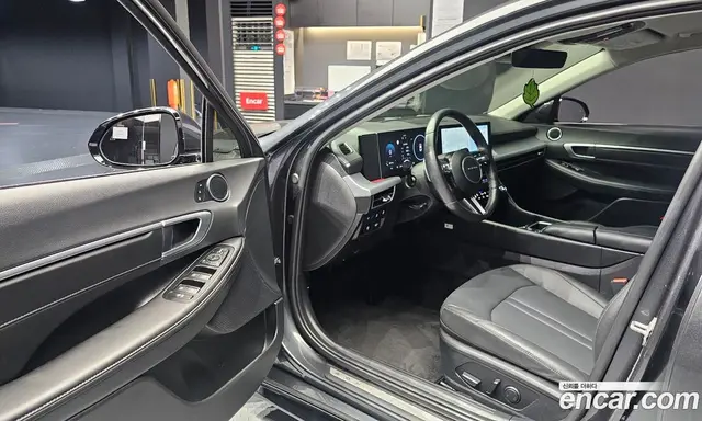 Hyundai Sonata 2024 2.0 автомат (гидро), миниатюра 10 Hyundai Sonata 2024 2.0 автомат (гидро), миниатюра 10