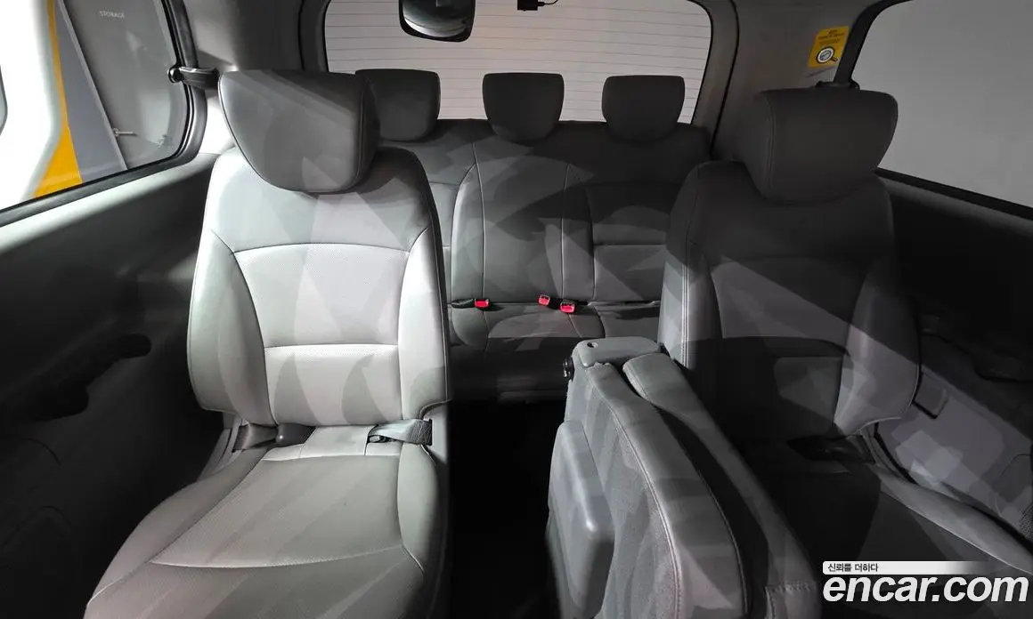 Hyundai Starex 2021 2.4 автомат (гидро), фото 19 Hyundai Starex 2021 2.4 автомат (гидро), фото 19