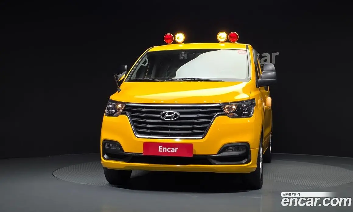 Hyundai Starex 2021 2.4 автомат (гидро), фото 3 Hyundai Starex 2021 2.4 автомат (гидро), фото 3