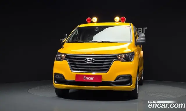 Hyundai Starex 2021 2.4 автомат (гидро), миниатюра 3 Hyundai Starex 2021 2.4 автомат (гидро), миниатюра 3
