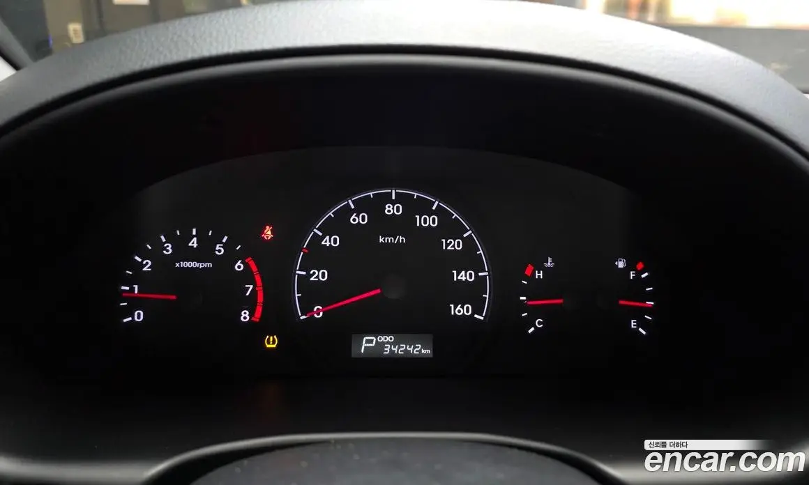 Hyundai Starex 2021 2.4 автомат (гидро), фото 8 Hyundai Starex 2021 2.4 автомат (гидро), фото 8