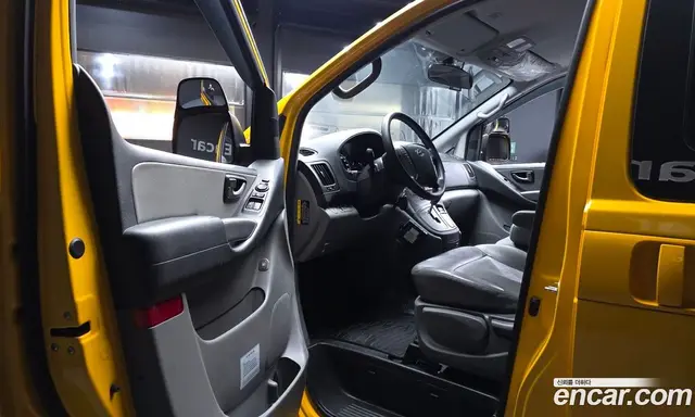 Hyundai Starex 2021 2.4 автомат (гидро), миниатюра 10 Hyundai Starex 2021 2.4 автомат (гидро), миниатюра 10