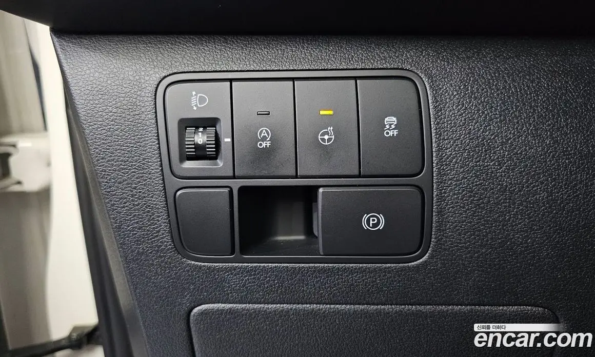 Hyundai Staria 2024 2.2 автомат (гидро), фото 13