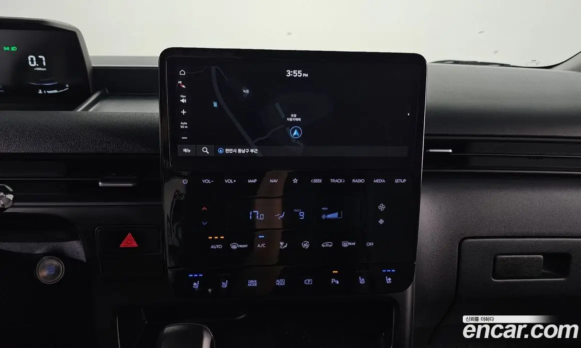 Hyundai Staria 2024 2.2 автомат (гидро), фото 15