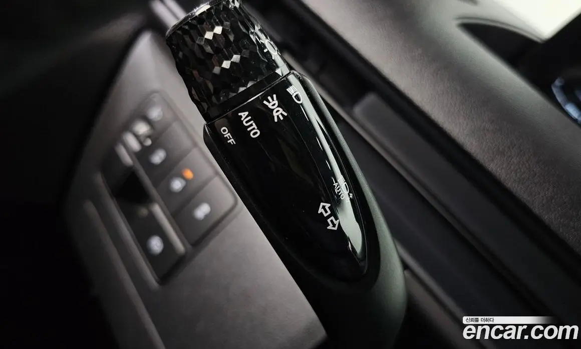 Hyundai Staria 2024 2.2 автомат (гидро), фото 17