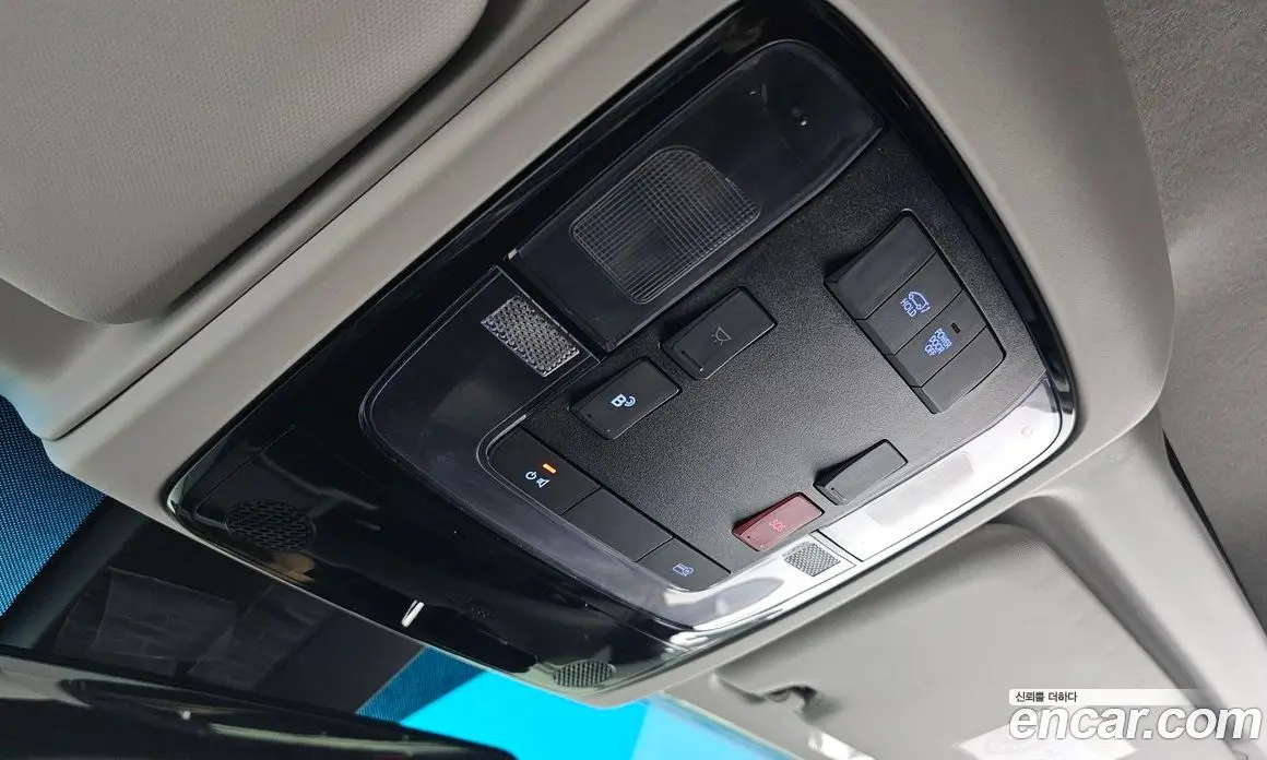 Hyundai Staria 2024 2.2 автомат (гидро), фото 18