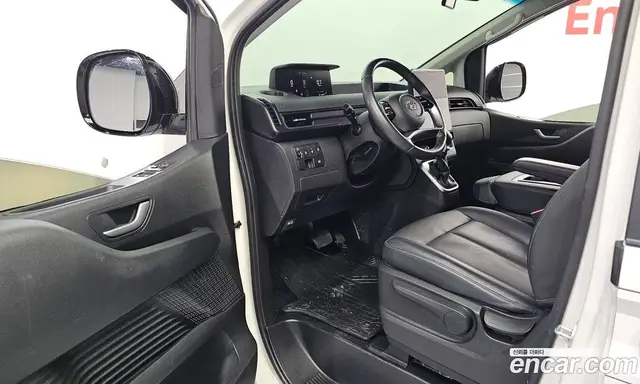 Hyundai Staria 2024 2.2 автомат (гидро), миниатюра 10