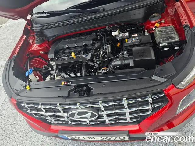 Hyundai Venue 2021 1.6 автомат (гидро), миниатюра 5