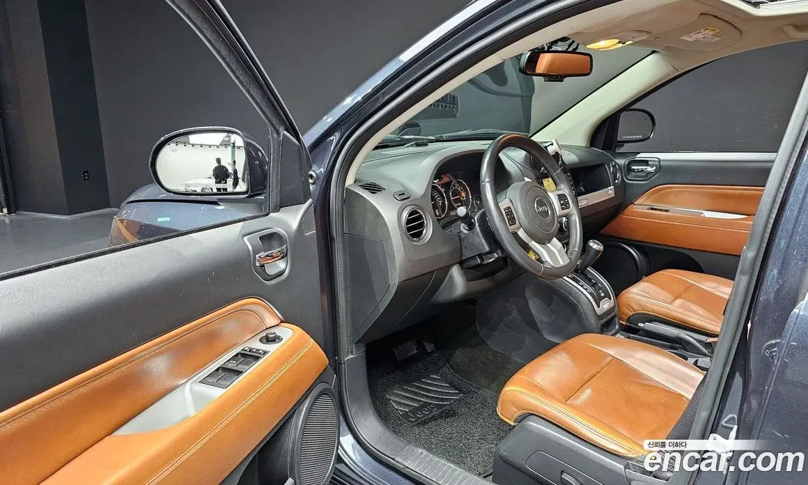 Jeep Compass 2015 2.4 автомат (гидро), фото 11 Jeep Compass 2015 2.4 автомат (гидро), фото 11