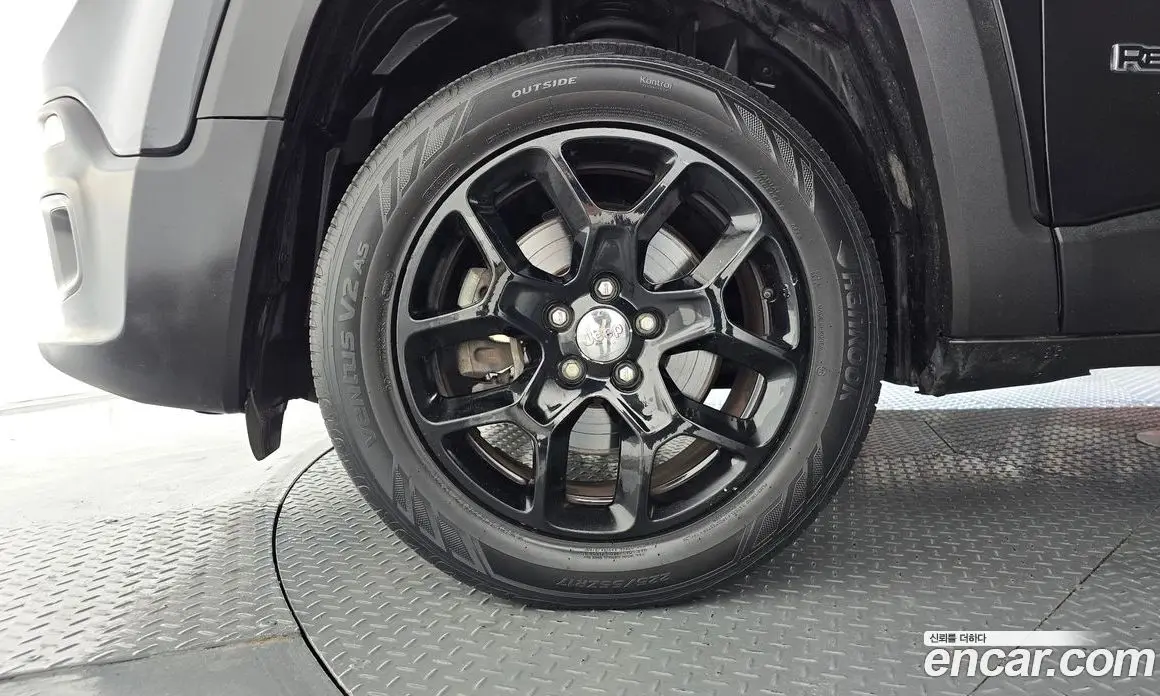 Jeep Renegade 2016 2.0 автомат (гидро), фото 5