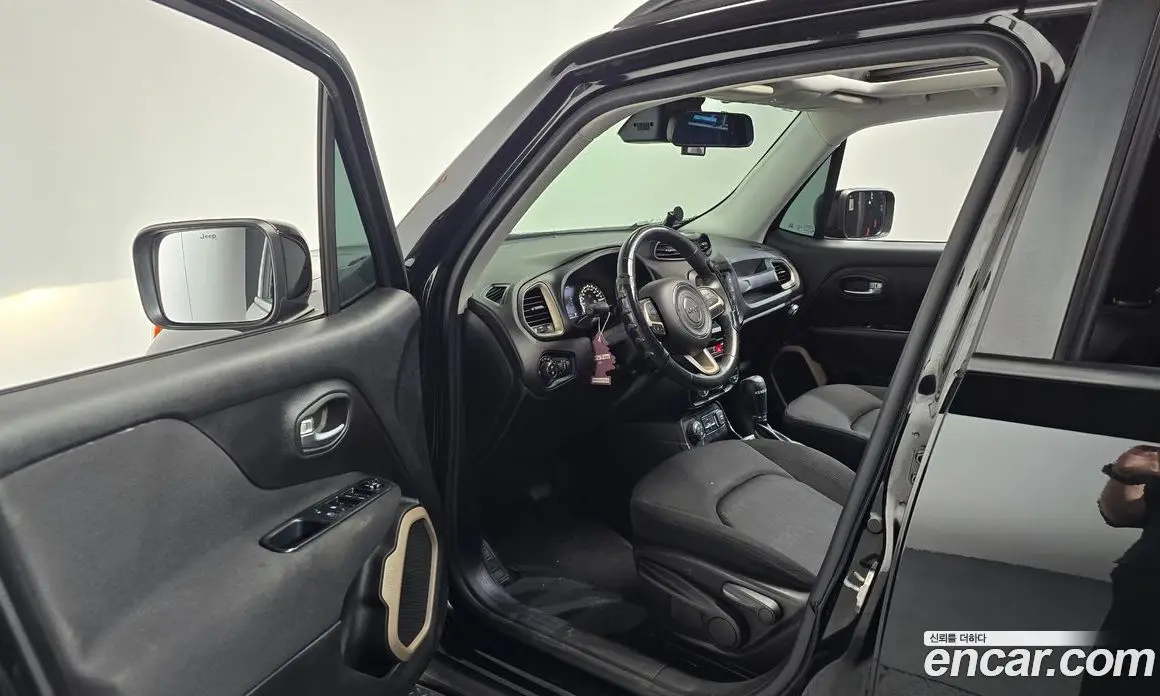 Jeep Renegade 2016 2.0 автомат (гидро), фото 10