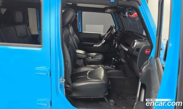 Jeep Wrangler 2017 3.6 автомат (гидро), миниатюра 11 Jeep Wrangler 2017 3.6 автомат (гидро), миниатюра 11