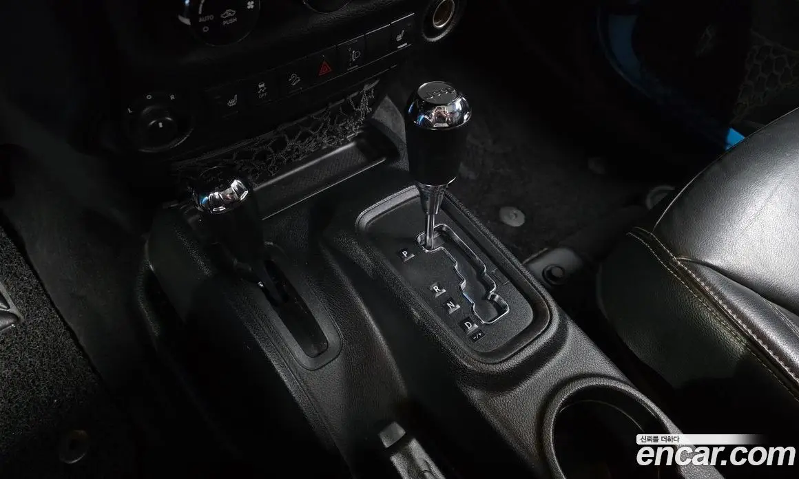 Jeep Wrangler 2017 3.6 автомат (гидро), фото 9 Jeep Wrangler 2017 3.6 автомат (гидро), фото 9