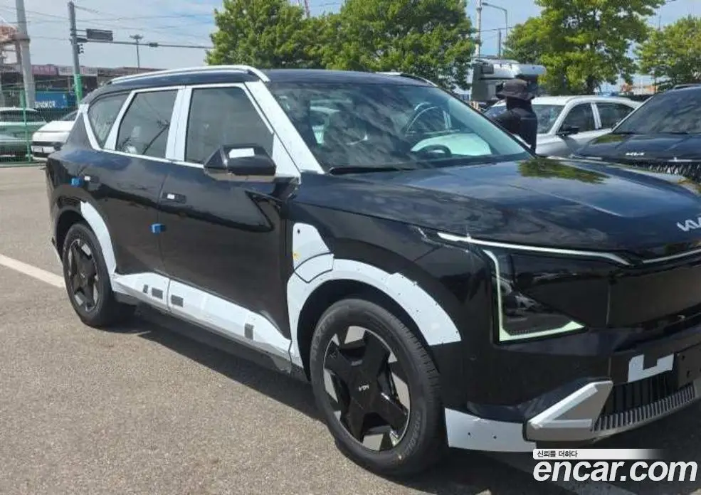 Kia EV5 2026 0.1 автомат (гидро), фото 11 Kia EV5 2026 0.1 автомат (гидро), фото 11