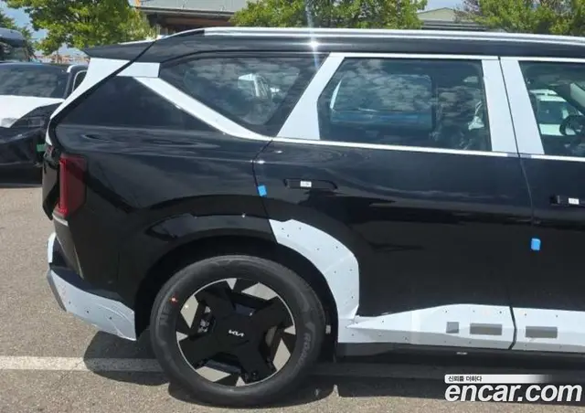 Kia EV5 2026 0.1 автомат (гидро), миниатюра 5 Kia EV5 2026 0.1 автомат (гидро), миниатюра 5