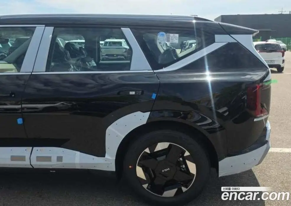 Kia EV5 2026 0.1 автомат (гидро), фото 8 Kia EV5 2026 0.1 автомат (гидро), фото 8