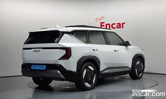 Kia EV5 2026 0.2 автомат (гидро), миниатюра 2 Kia EV5 2026 0.2 автомат (гидро), миниатюра 2