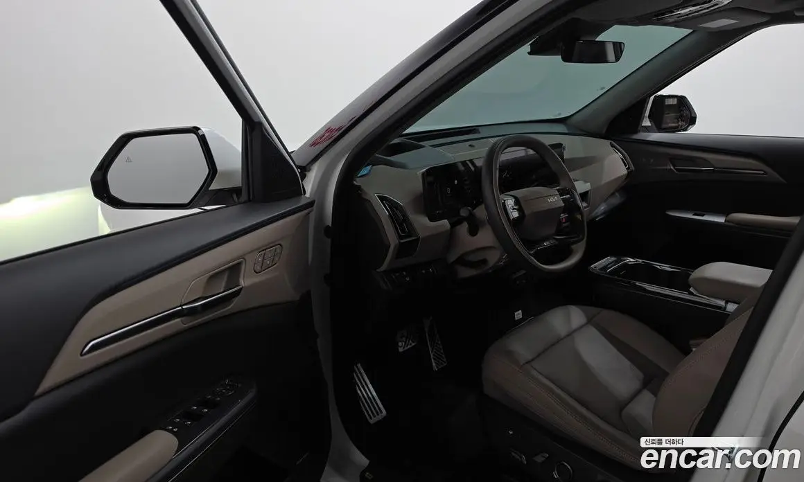 Kia EV5 2026 0.2 автомат (гидро), фото 10 Kia EV5 2026 0.2 автомат (гидро), фото 10