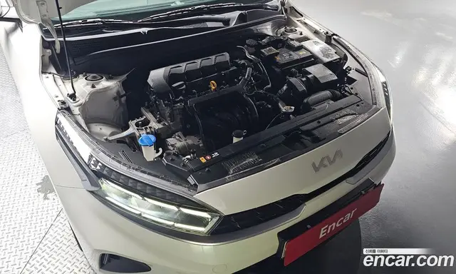 Kia K3 2023 1.6 автомат (гидро), миниатюра 6 Kia K3 2023 1.6 автомат (гидро), миниатюра 6