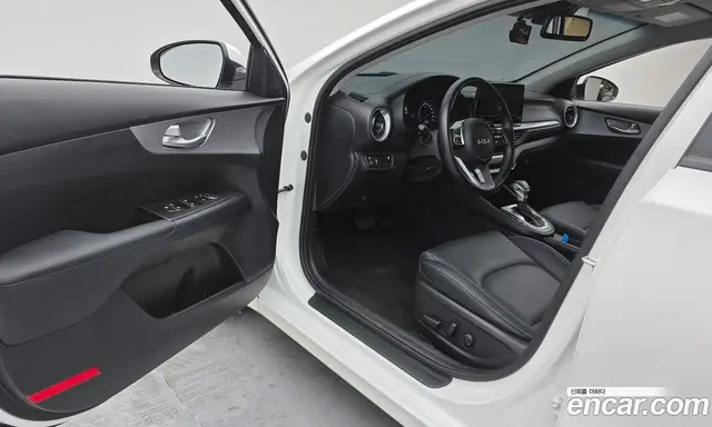 Kia K3 2024 1.6 автомат (гидро), миниатюра 10
