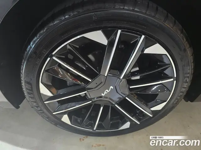 Kia K8 2024 2.5 автомат (гидро), миниатюра 4